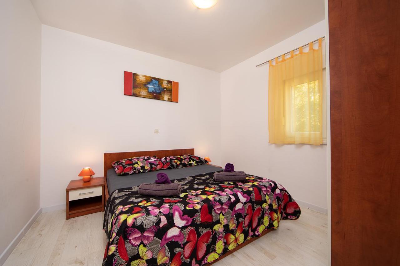Villa Filip Živogošće Εξωτερικό φωτογραφία